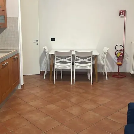 Fuoriporta Affitti Brevi - Joli דירה